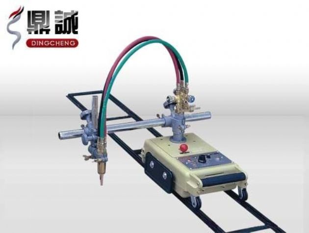 點(diǎn)擊查看詳細(xì)信息<br>標(biāo)題：半自動(dòng)火焰切割機(jī) 閱讀次數(shù)：4679