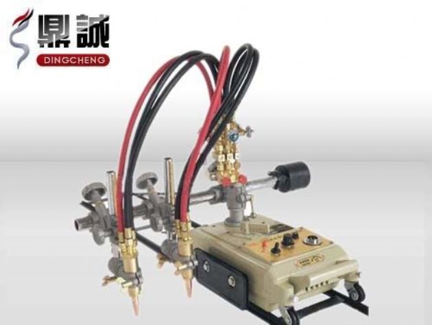 點(diǎn)擊查看詳細(xì)信息<br>標(biāo)題：雙頭多頭火焰切割機(jī) 閱讀次數(shù)：4789