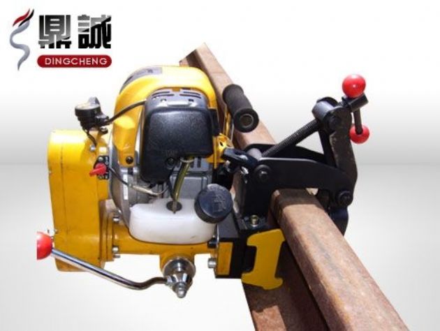 點(diǎn)擊查看詳細(xì)信息<br>標(biāo)題：內(nèi)燃鋼軌鉆孔機(jī) 閱讀次數(shù)：4878