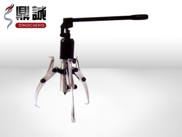 點擊查看詳細信息<br>標題：整體式液壓拉馬 閱讀次數(shù)：5029