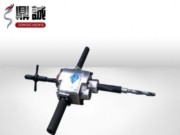 點(diǎn)擊查看詳細(xì)信息<br>標(biāo)題：ZK19型軌道鉆 閱讀次數(shù)：3939