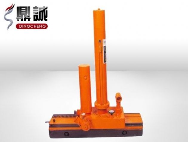 點(diǎn)擊查看詳細(xì)信息<br>標(biāo)題：機(jī)車(chē)落軌復(fù)位機(jī) 閱讀次數(shù)：4986